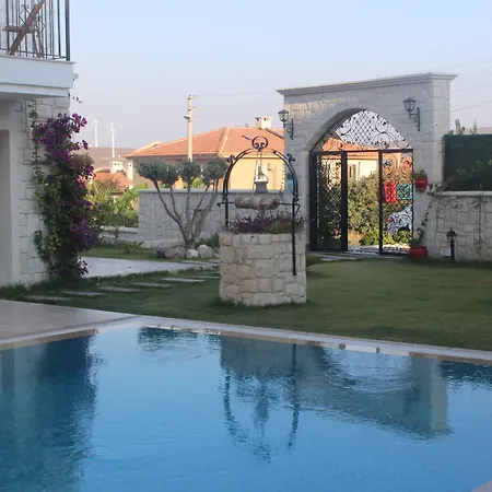 Ruezgar Guelue Hotel Alaçatı